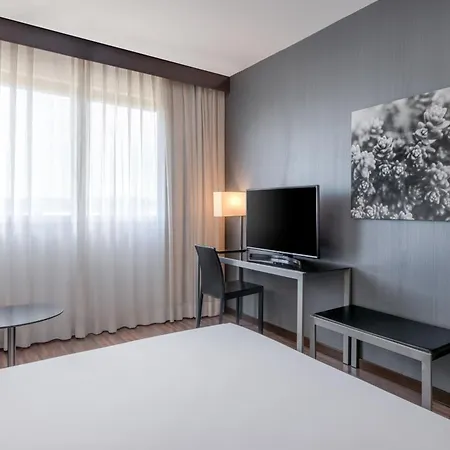 Ac By Marriott מלון ויצ'נצה